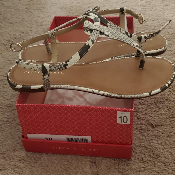 Kelly & Katie Shoes - Kelly+Kate Snakeskin sandals DSW